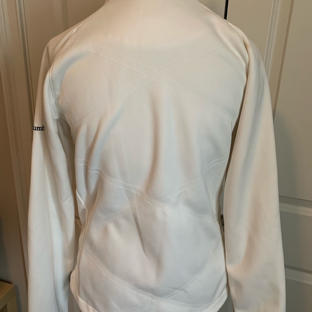 Columbia Jacket ❄️ - Picture 3 of 5